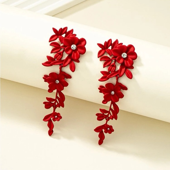 Earrings red flowers - Picture 6 of 7